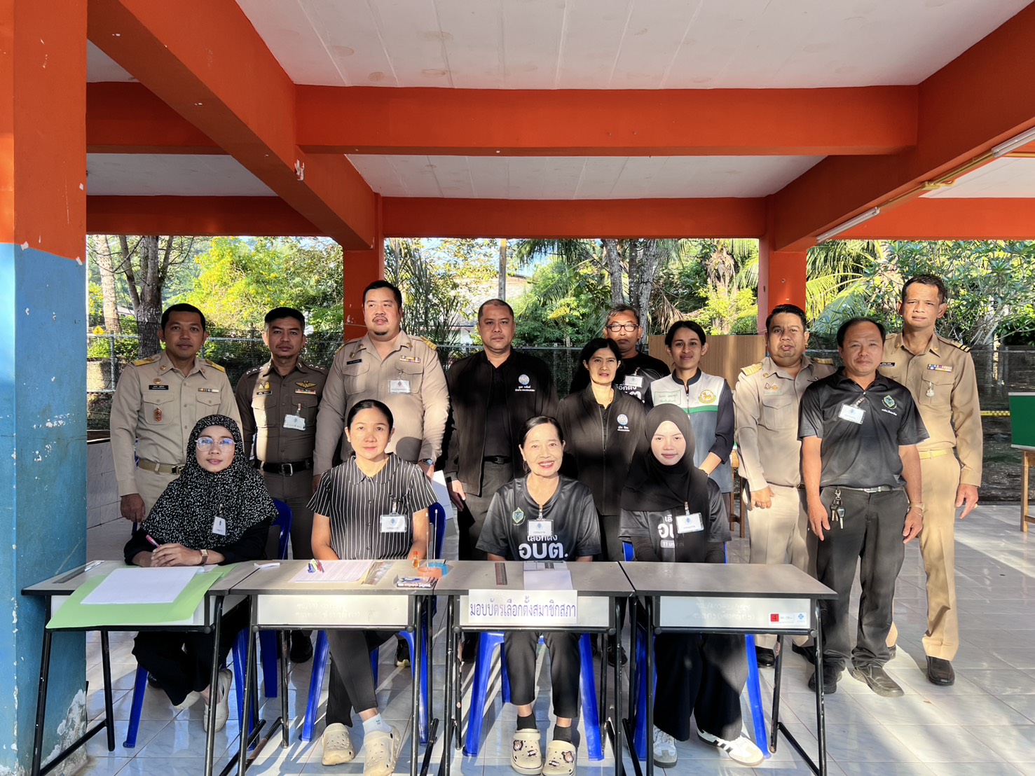 ลงพื้นที่ตรวจเยี่ยมหน่วยเลือกตั้งสมาชิกสภาองค์การบริหารส่วนตำบล