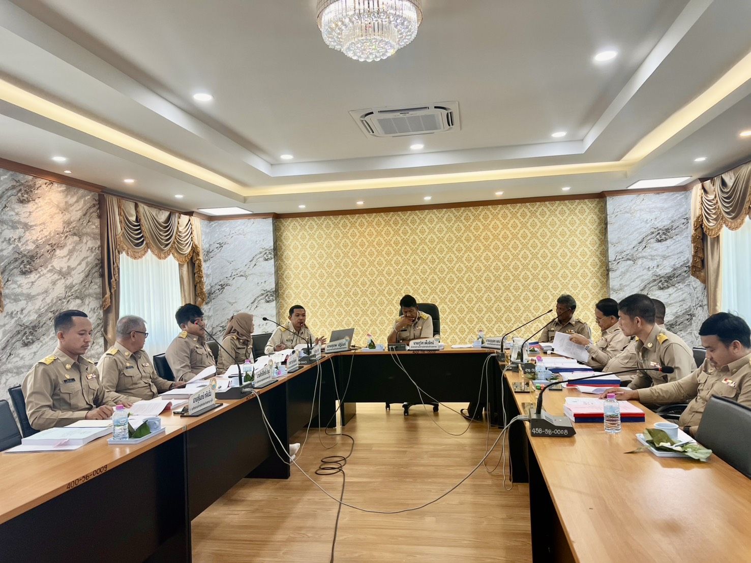 ประชุมสภาองค์การบริหารส่วนตำบลเขาทอง สมัยประชุมวิสามัญ สมัยที่ 1  ครั้งที่ 1 ประจำปี พ.ศ. 2569